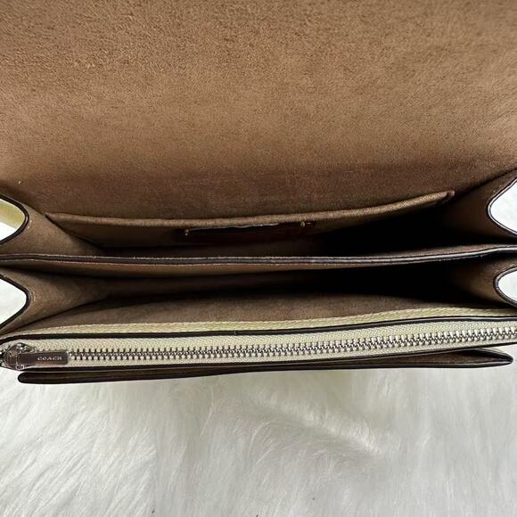 Coach Klare Crossbody Bag In Signature Canvas/Silver/Hay CAL29 NWT - Picture 6 of 10